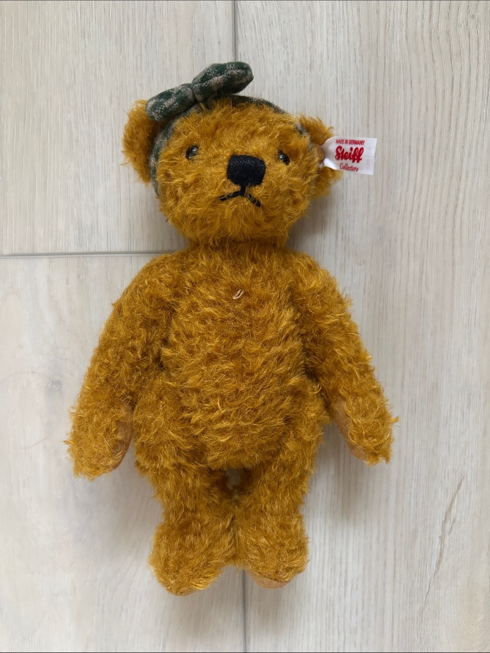 Steiff 2016 Bear of the Year - Mady